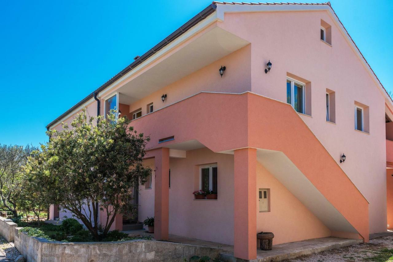 Apartman Micko Привлака Экстерьер фото