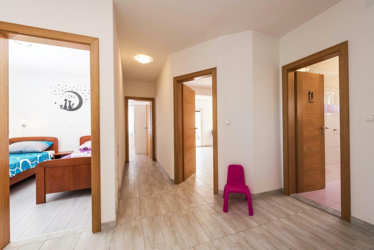 Apartman Micko Привлака Экстерьер фото